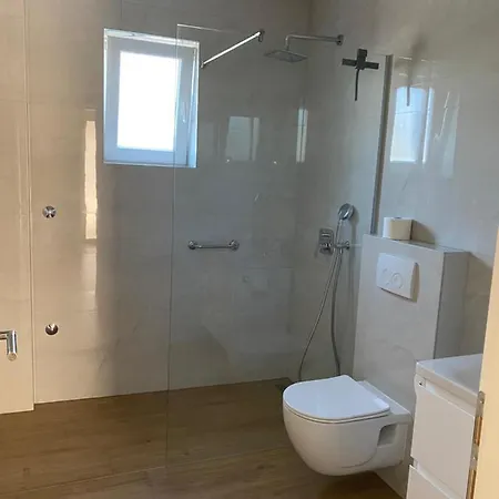 Apartments Xenia Pakostane Lägenhet Pakoštane