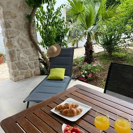 Apartmán Xenia *