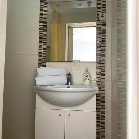 Апартаменты Apartments Xenia Pakostane Пакоштане
