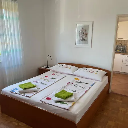 Apartmán Xenia *