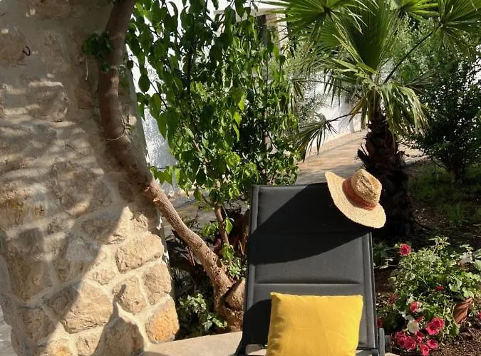 Апартаменты Apartments Xenia Pakostane *