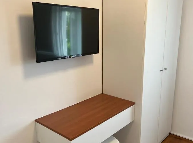 Apartments Xenia Pakostane Апартаменты Пакоштане