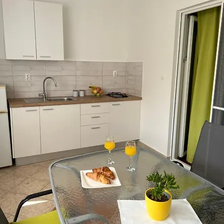 Apartament Xenia Pakoštane