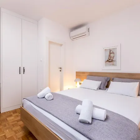 Xenia Apartment Pakoštane