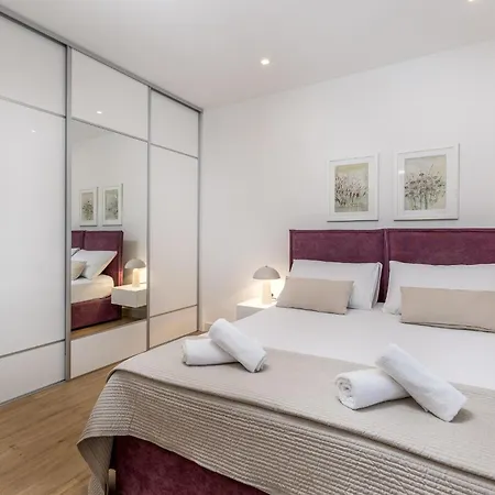 Xenia Apartment Pakoštane